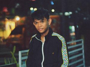 Ayah Mahasiswi Penikam Ari Pratama Ungkap Keanehan Putrinya Sebelum Membunuh Ayah Mahasiswi Penikam Ari Pratama Ungkap Keanehan Putrinya Sebelum Membunuh