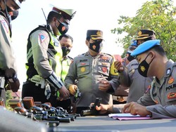 Antisipasi Penyalahgunaan, Senpi Anggota Polisi Tuban Diperiksa