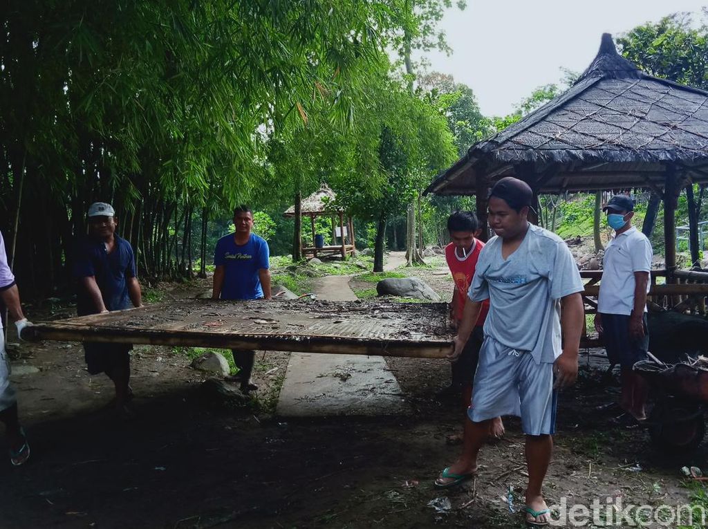 Kondisi Terkini 3 Objek Wisata Klaten Pasca Diterjang Banjir Bandang Kemarin Kondisi Terkini 3 Objek Wisata Klaten Pasca Diterjang Banjir Bandang Kemarin