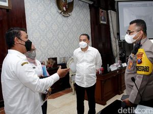 PPKM Mikro Jilid 3, Wali Kota Eri Ingin Perekonomian Surabaya Tetap Jalan