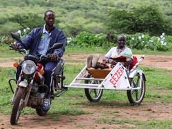 Ambulans Motor untuk Cegah Kematian Ibu Melahirkan