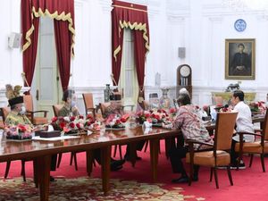 Di Depan Jokowi, Amien Rais dkk Ingatkan soal Ancaman Neraka Jahanam