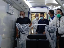 Gubsu Luncurkan Mobil Kesehatan Gratis, Bisa Dipakai untuk Operasi