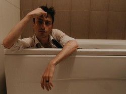 Rabu Pon 6 Juli 2022: Kuat Menahan Penderitaan