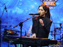 Isyana Sarasvati Tafsirkan Mimpi dalam IL SOGNO