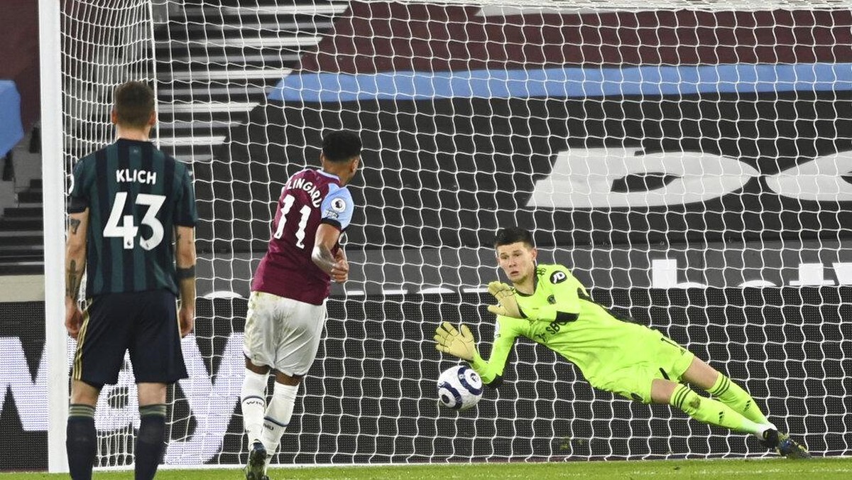 Momen Deg-degan Lord Lingard. Foto: AP/Andy Rain
