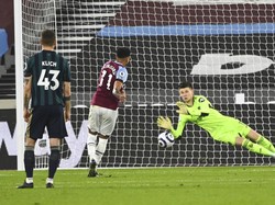 Momen Deg-degan Lord Lingard