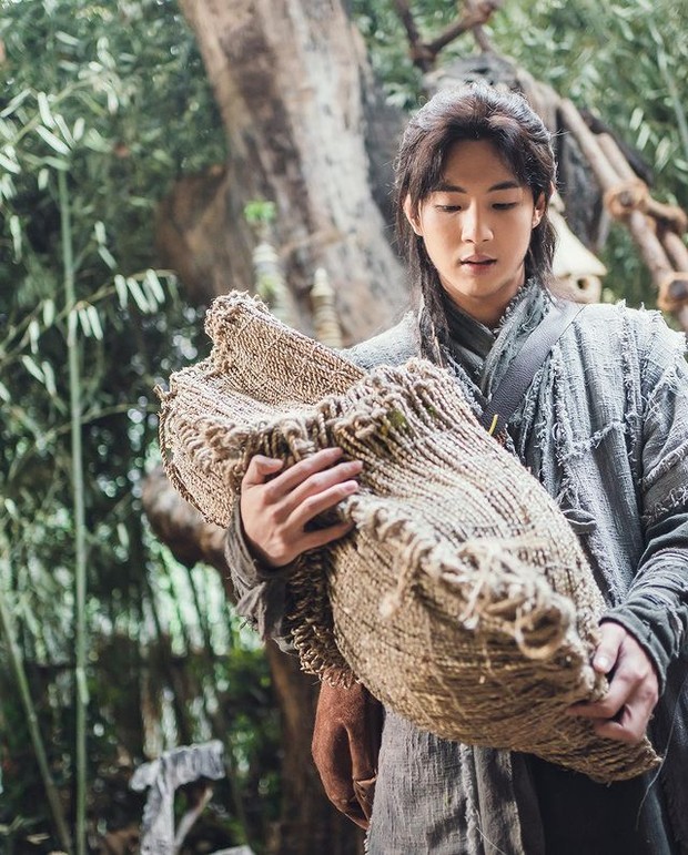 Ji Soo saat berperan sebagai On Dal (foto: instagram.com/actor_jisoo)