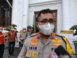 Polisi Akan Sikat Penimbun Obat dan Vitamin di Surabaya Saat Pandemi COVID-19