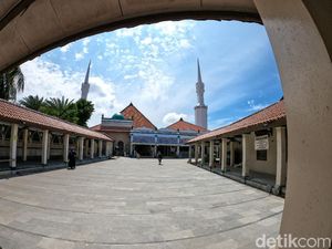 3 Tempat yang Diharapkan Anies Jadi Wisata Religi di Jakarta 3 Tempat yang Diharapkan Anies Jadi Wisata Religi di Jakarta