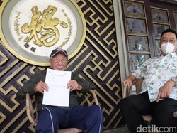Jadi Penerima Vaksin Tertua, Eddy Yoshawirja Tak Ada Keluhan Usai Disuntik