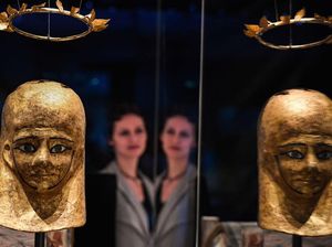 Nunggu Pesawat Bareng Mumi di Kairo Nunggu Pesawat Bareng Mumi di Kairo