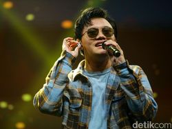 Teddy Jual Mobil Rizky Febian Diam-diam, Awalnya Pinjam