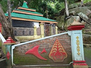 Situs Watu Dukun di Ponorogo Sakral, Sering Digunakan Peziarah Bertapa Situs Watu Dukun di Ponorogo Sakral, Sering Digunakan Peziarah Bertapa