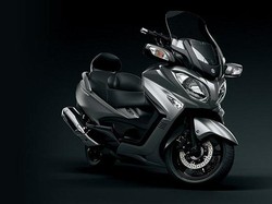 6 Skuter Matic Bongsor Pilihan, Kapasitas Mesinnya Sampai 750 cc