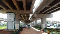 Taman Pilar Jati Kolong Tol Becakayu Kini Jadi Parkir Liar