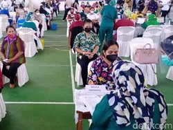 Target Mulai Sekolah Tatap Muka di Juli, Pemkot Ambon Vaksinasi untuk Guru