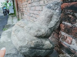 Ada Arca Tanpa Kepala di Perempatan Jalan Desa Klaten