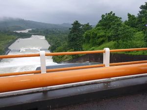 Makassar Hujan Seharian-Banjir, Status Bendungan Bili-Bili Masih Aman Makassar Hujan Seharian-Banjir, Status Bendungan Bili-Bili Masih Aman