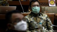Eks Menkes Terawan Pamer Vaksin Nusantara ke DPR