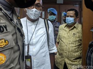 Irjen Napoleon Bonaparte Jadi Tersangka Penganiayaan M Kece Irjen Napoleon Bonaparte Jadi Tersangka Penganiayaan M Kece