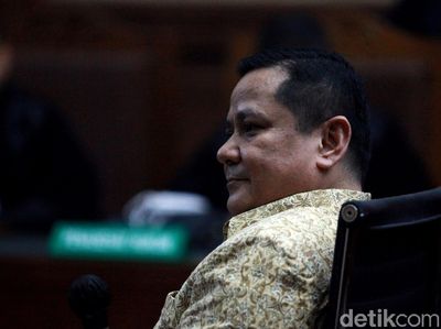 Ekspresi Irjen Napoleon Bonaparte usai Divonis 4 Tahun Bui