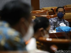 Anggota DPR Minta Vaksin Jadi Syarat Sekolah Tatap Muka