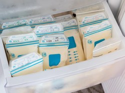 Begini Bahaya ASI yang Disimpan dengan Tidak Benar