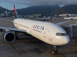 Pesawat Delta Air Lines Turbulensi Parah, 11 Orang Dilarikan ke RS!