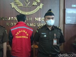 Buron Korupsi Pengadaan Barang Rp 9,4 M, Eks Petinggi PT Pos Ditangkap