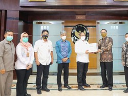 Terima GeNose C19, Kemenko Polhukam Harap Bisa Cegah Penyebaran COVID