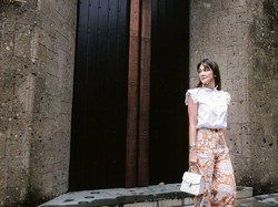 Luna Maya Pakai Jam Tangan Bak Dililit Ular, Harganya Rp 300 Juta