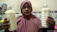 Memberdayakan Istri Peternak Sapi Perah di Malang Lewat Yoghurt