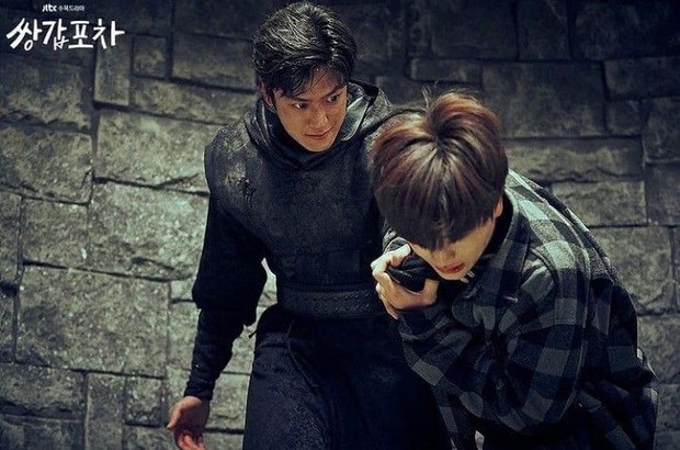 Mystic Pop Up Bar/instagram.com/na_in_woo_fansclub Mystic Pop Up Bar