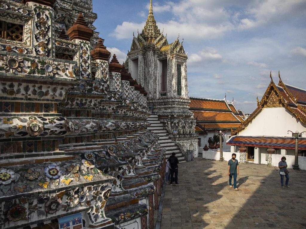 Perjudian Besar, Thailand Segera Buka Pintu untuk Turis Asing Perjudian Besar, Thailand Segera Buka Pintu untuk Turis Asing
