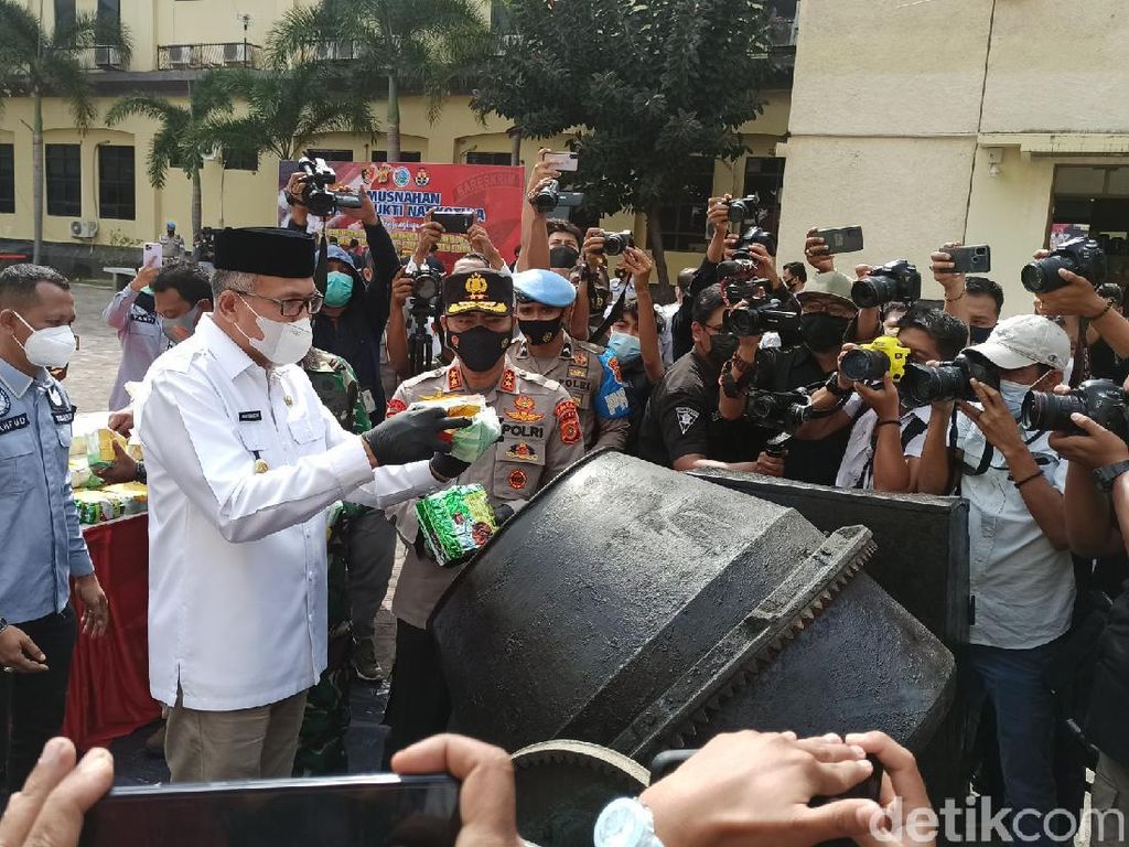 404 Kg Sabu Tangkapan Polda Aceh Dimusnahkan dengan Dimolen Bareng Semen