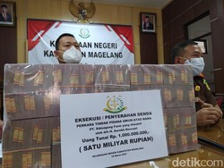 Kejari Magelang Terima Uang Denda Pencemaran Limbah Berbahaya Rp 1 M
