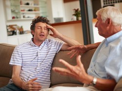 Pengangguran di Usia 41, Pria Ini Gugat Orangtuanya untuk Biayai Hidup