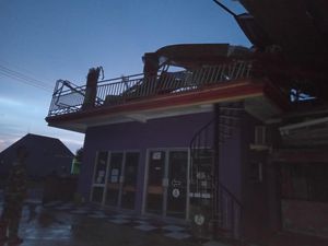 Angin Kencang Sapu Satu Desa di Jombang, Atap Belasan Rumah Rusak