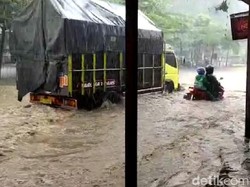 Jalan di Trenggalek ini Langganan Banjir Tapi Penyebabnya Tak Pernah Dibenahi