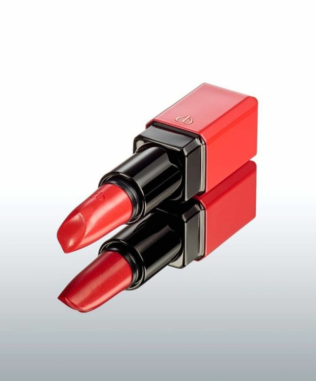 Foto: instagram.com/cledepeaubeaute 6 Lipstik high end dengan hasil glossy dan anti lengket