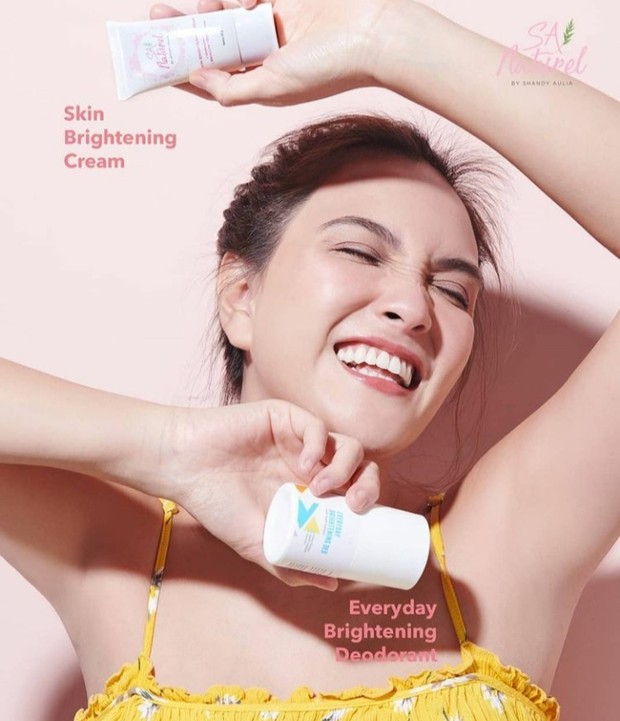 Foto: SA Naturel/instagram.com/sanaturelofficial Scarlett Whitening dan 4 Brand Skincare Milik Artis