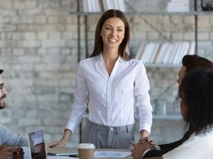 Mentor Adalah Pembimbing, Ini Jenis-jenis dan Tugasnya Mentor Adalah Pembimbing, Ini Jenis-jenis dan Tugasnya