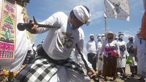 Jelang Nyepi, Ritual Melasti Mulai Digelar