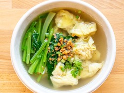 Resep Pangsit Udang Kuah yang Gurihnya Nampol