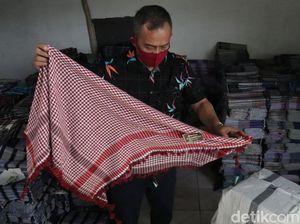 Pengusaha Tekstil dan Sarung Majalaya Menjerit di Tengah Pandemi Pengusaha Tekstil dan Sarung Majalaya Menjerit di Tengah Pandemi