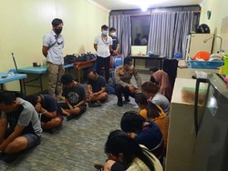 Polisi Gerebek Tempat Judi Togel Online di Jambi, 13 Orang Diamankan
