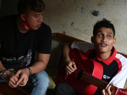 Ruri Repvblik Wujudkan Mimpi Penyanyi Tunanetra Berkiprah di Industri Musik