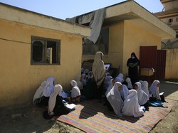 Picu Reaksi di Medsos, Afghanistan Cabut Larangan Siswi Bernyanyi