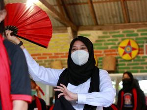 Bupati Ipuk Semangati Pegiat Seni Tradisional di Tengah Pandemi COVID-19